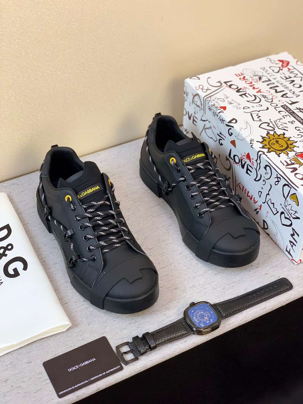 D*G sneaker